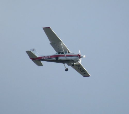 SmallAircraft-D-EELK-01
