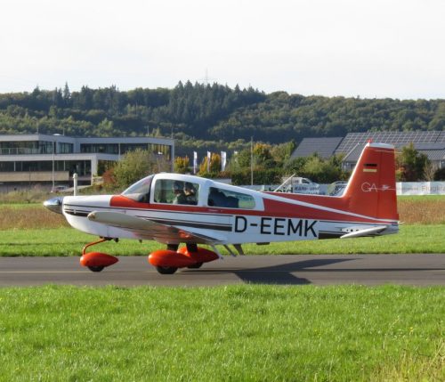 SmallAircraft-D-EEMK-08