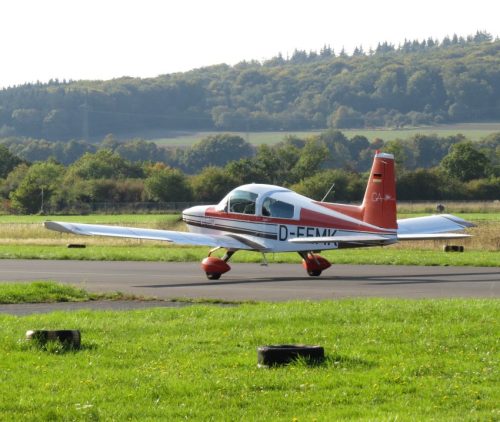 SmallAircraft-D-EEMK-09