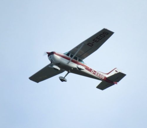 SmallAircraft-D-EEOS-01