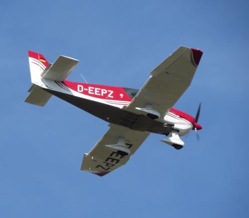 SmallAircraft-D-EEPZ-02
