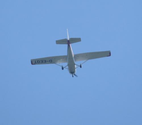 SmallAircraft-D-EEQT-01