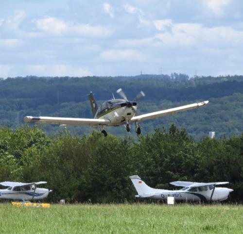 SmallAircraft-D-EEUD-03