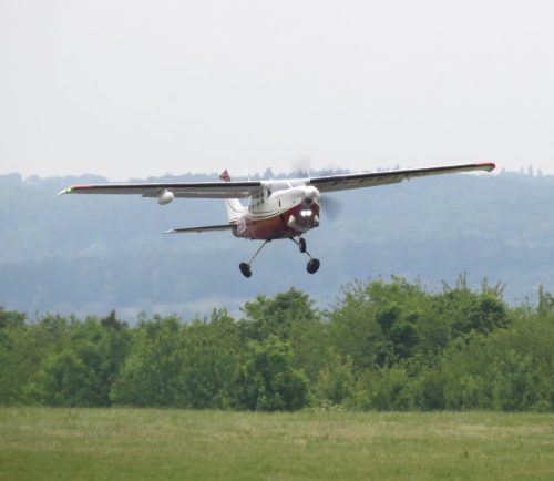 SmallAircraft-D-EEUN-03