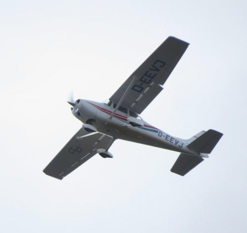SmallAircraft-D-EEVJ-05