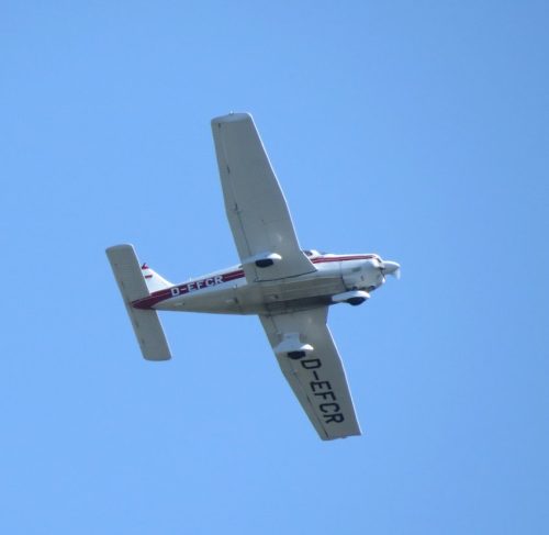 SmallAircraft-D-EFCR-01