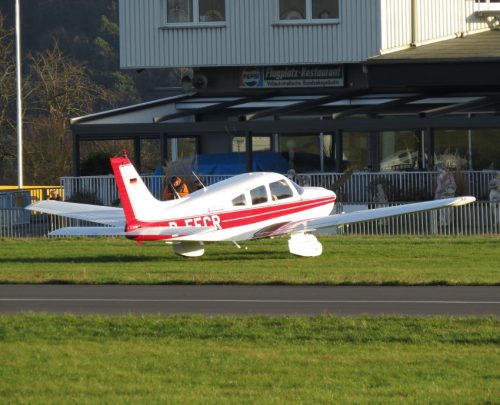 SmallAircraft-D-EFCR-03