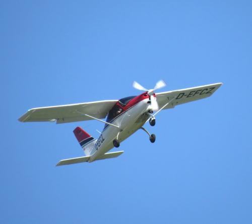 SmallAircraft-D-EFCZ-04