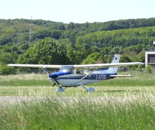 SmallAircraft-D-EFDQ-03