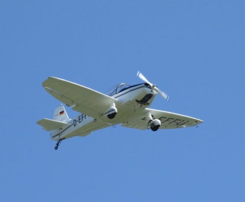 SmallAircraft-D-EFFU-01