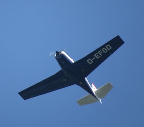 SmallAircraft-D-EFGD-02