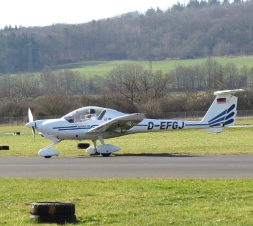 SmallAircraft-D-EFGJ-05