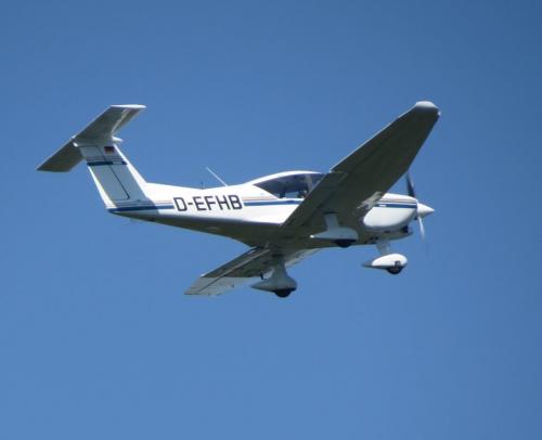 SmallAircraft-D-EFHB-02