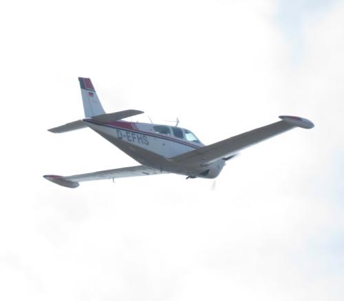 SmallAircraft-D-EFHS-02