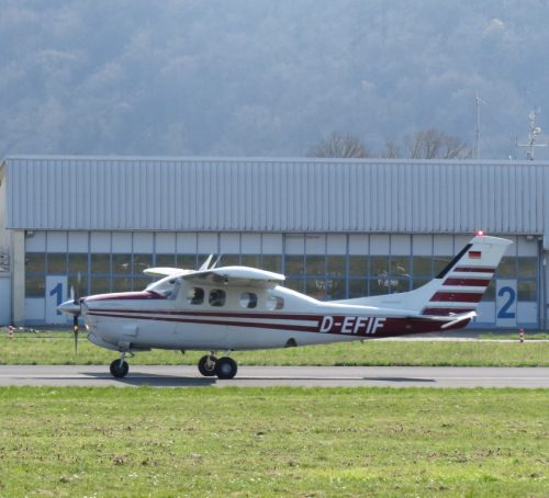 SmallAircraft-D-EFIF-01