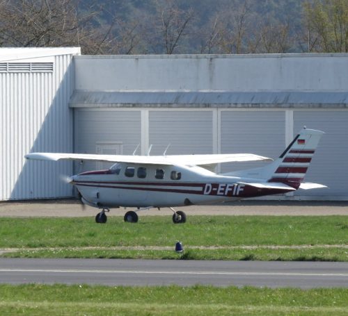 SmallAircraft-D-EFIF-02