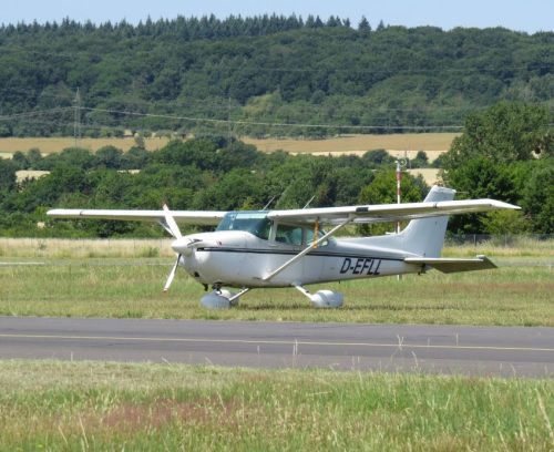 SmallAircraft-D-EFLL-01