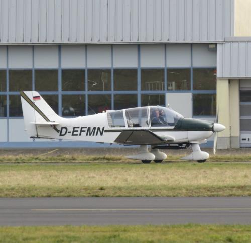 SmallAircraft-D-EFMN-03