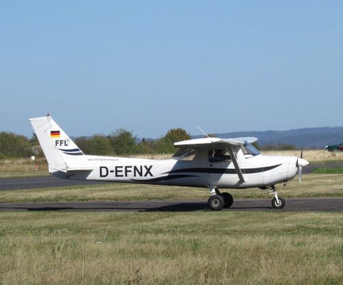SmallAircraft-D-EFNX-04