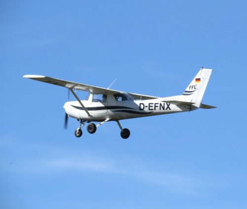 SmallAircraft-D-EFNX-05