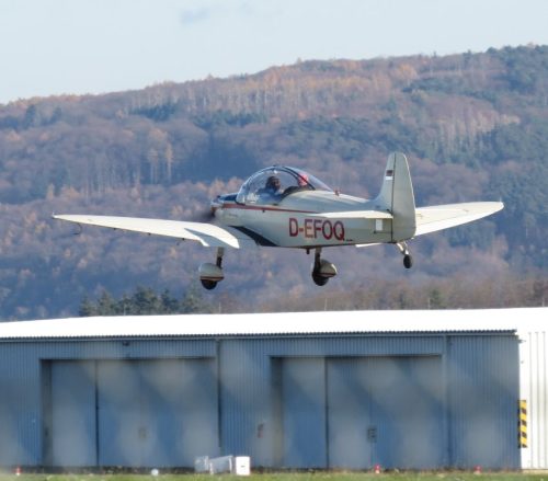 SmallAircraft-D-EFOQ-01