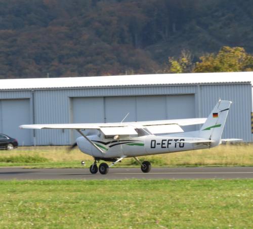 SmallAircraft-D-EFTO-04