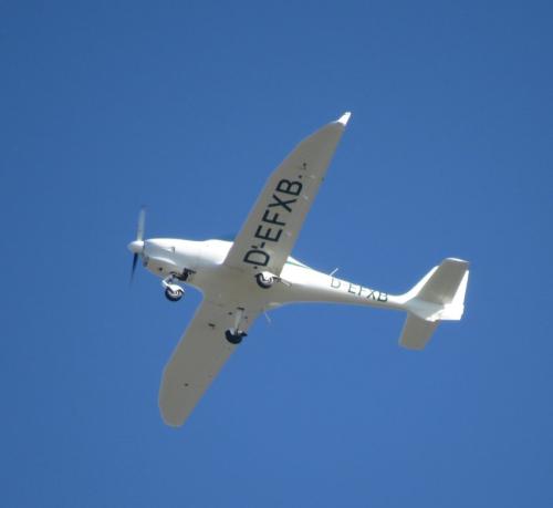SmallAircraft-D-EFXB-03