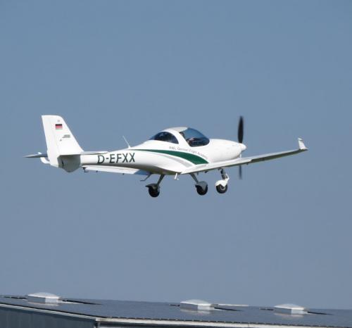 SmallAircraft-D-EFXX-04