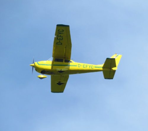 SmallAircraft-D-EFYC-02