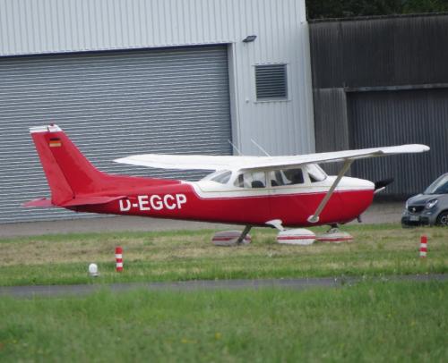 SmallAircraft-D-EGCP-01