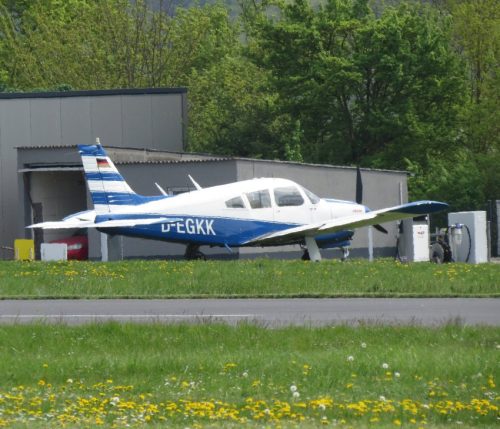 SmallAircraft-D-EGKK-03