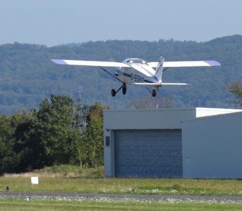 SmallAircraft-D-EGNY-04