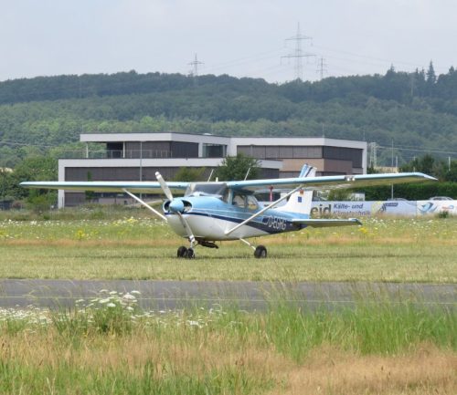 SmallAircraft-D-EGRG-02