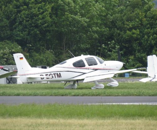 SmallAircraft-D-EGTM-01