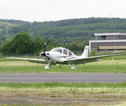 SmallAircraft-D-EGTM-02