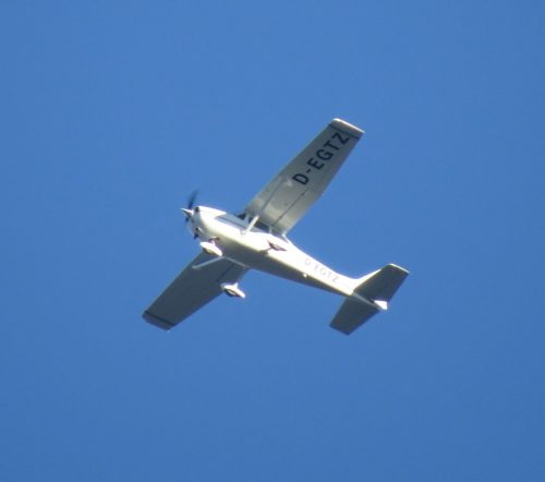 SmallAircraft-D-EGTZ-02