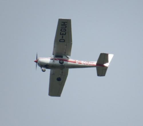 SmallAircraft-D-EGUH-02