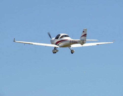 SmallAircraft-D-EGWW-03