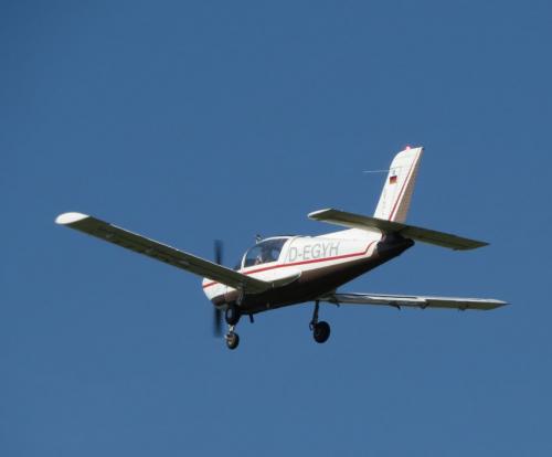 SmallAircraft-D-EGYH-01