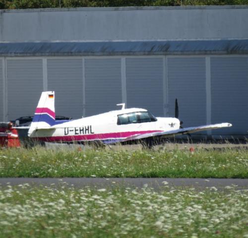 SmallAircraft-D-EHHL-04