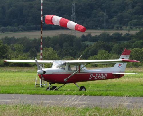 SmallAircraft-D-EHND-03