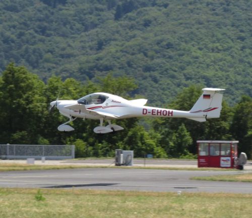 SmallAircraft-D-EHOH-02
