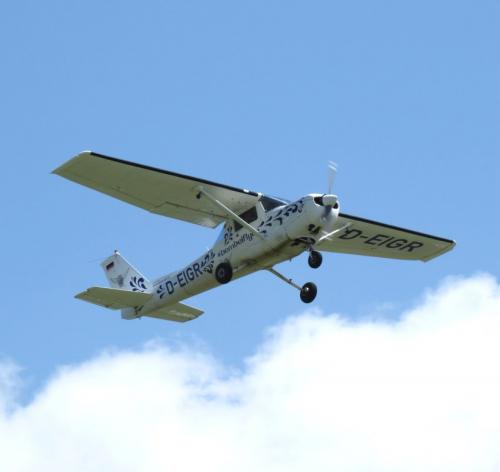 SmallAircraft-D-EIGR-01