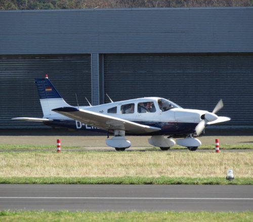 SmallAircraft-D-EIID-03