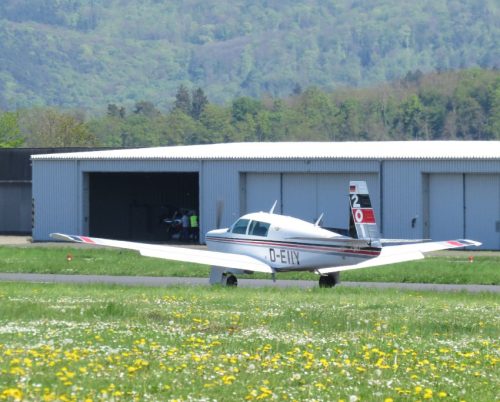 SmallAircraft-D-EIIY-07