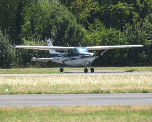 SmallAircraft-D-EILX-04