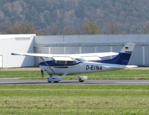 SmallAircraft-D-EINA-01