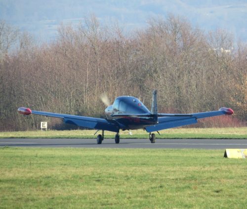 SmallAircraft-D-EINF-05