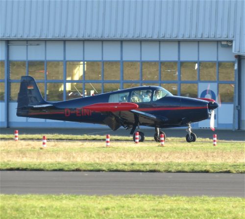 SmallAircraft-D-EINF-06