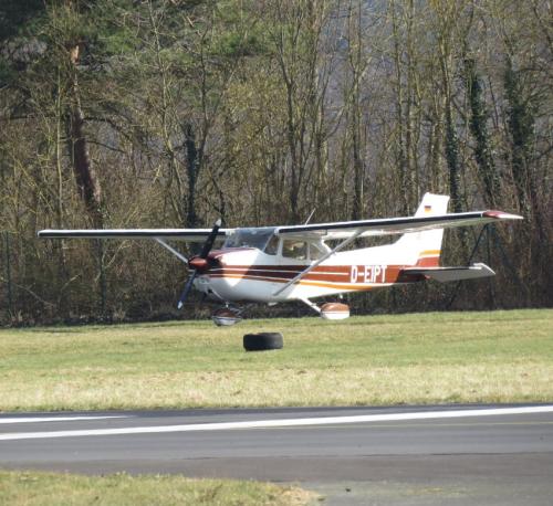 SmallAircraft-D-EIPT-02
